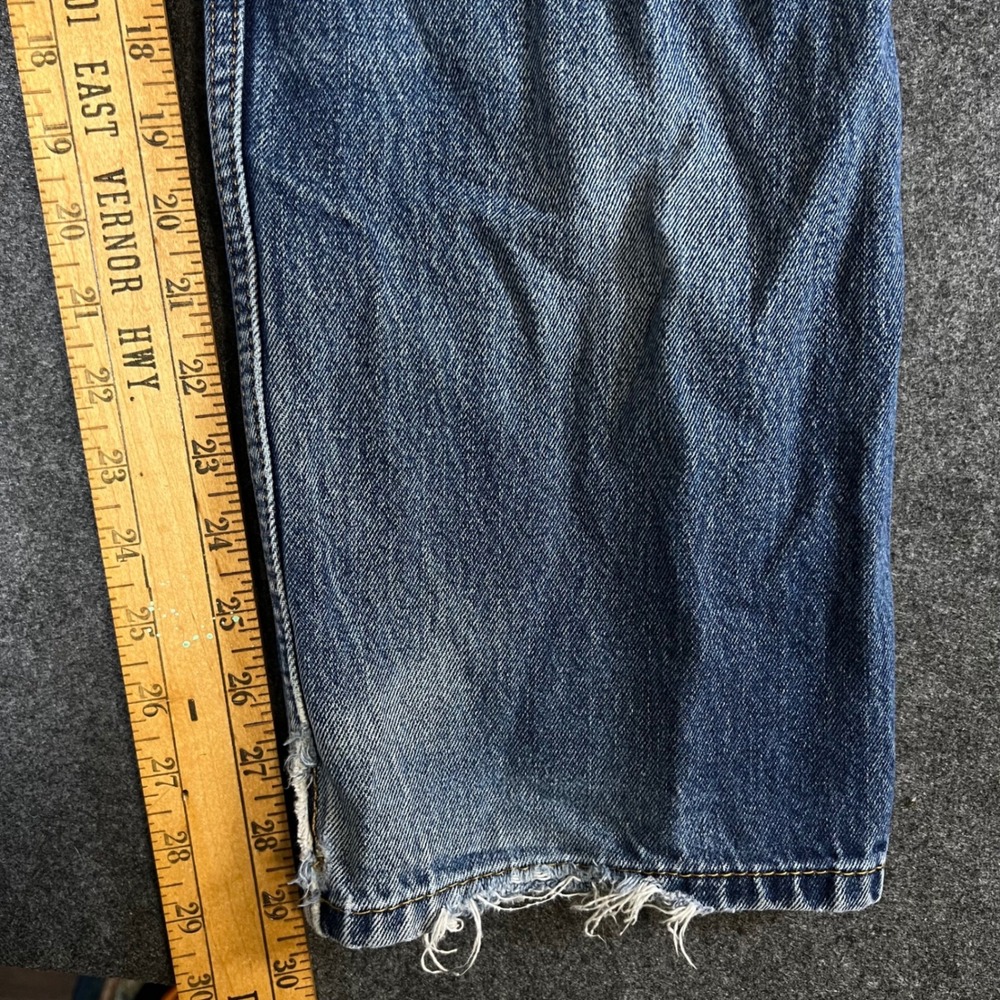 Levis 505 Regular Fit Straight Leg Jeans Mens 36x32 Blue Medium Wash 00505-0216 - Picture 6 of 14